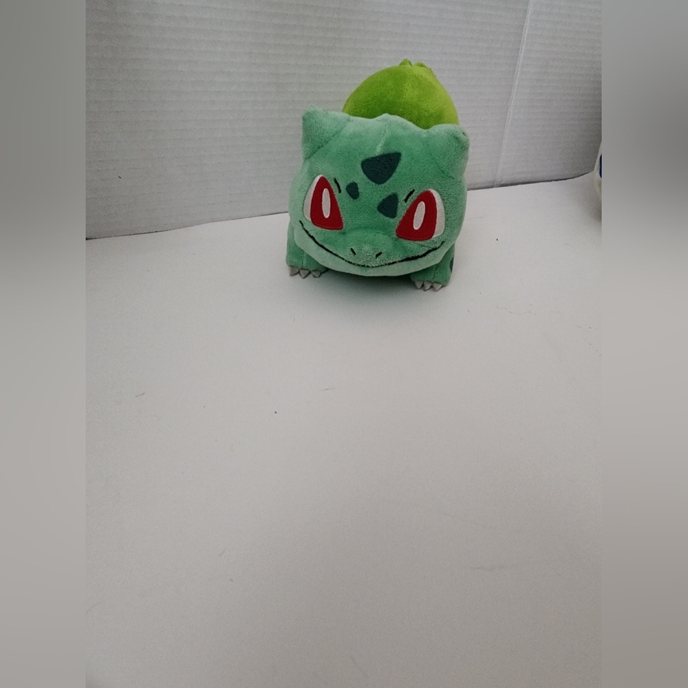 Pokemon Center Bulbasaur Poké Plush Gotta Catch em All 6.5 Inches